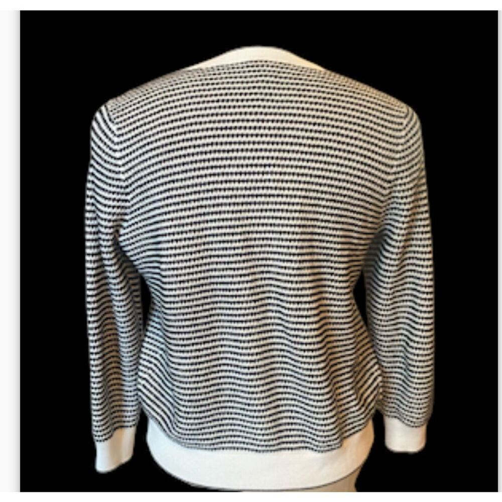 Ann Taylor “ The Ann Cardigan” Textured Knit Sz. M - Picture 6 of 13